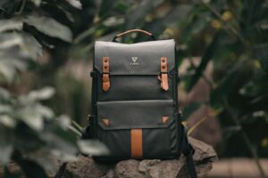 Read more about the article The Best Camera Bag for Every Photographer: Tips and Recommendations